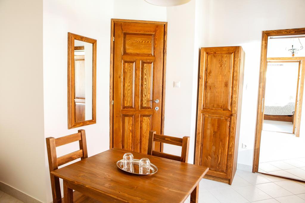 Katica Vendeghaz Hotell Tarcal Rom bilde
